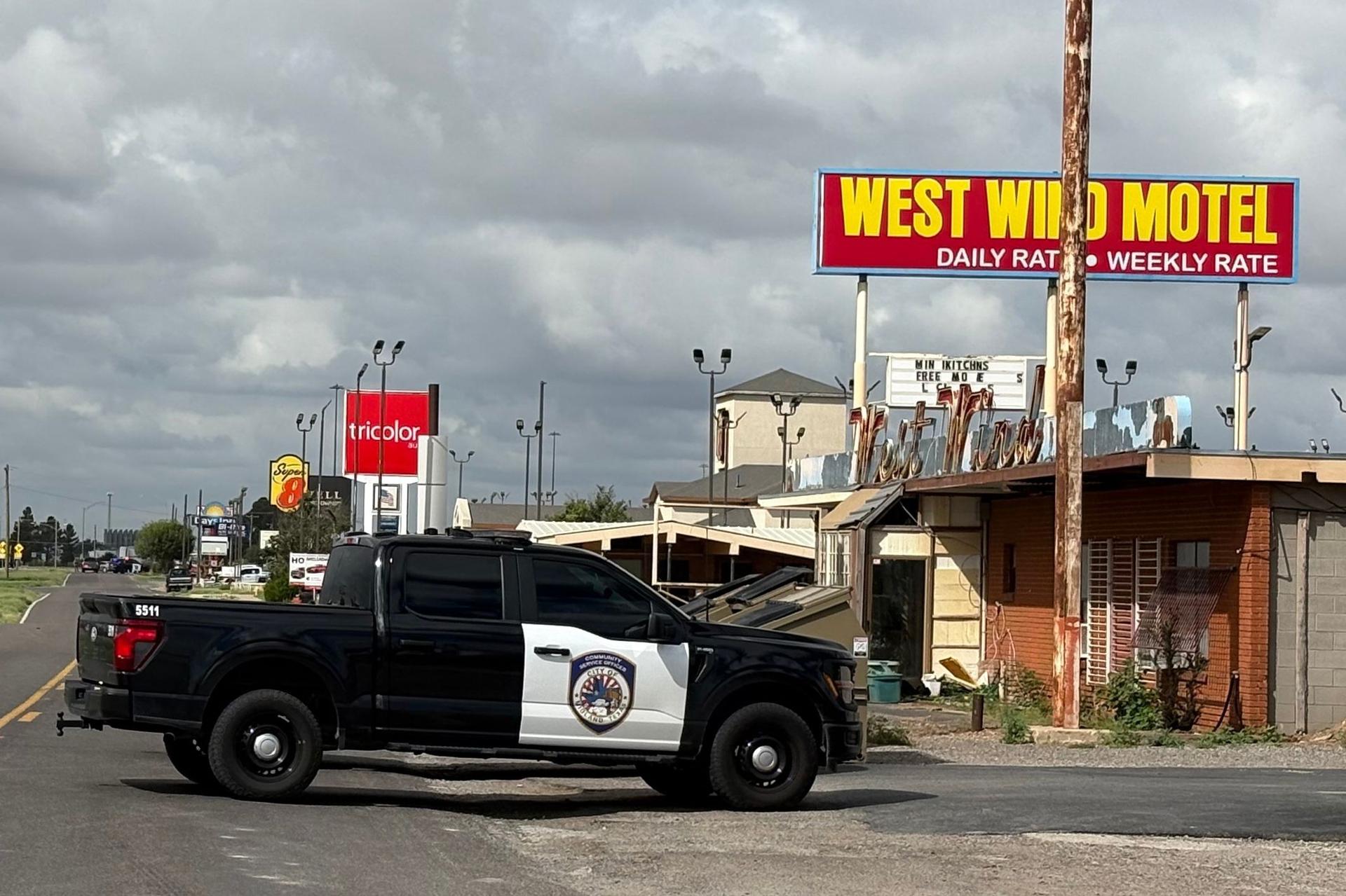 Suspect in Midland, Texas, shooting had fired at a police officer days earlier, officials say