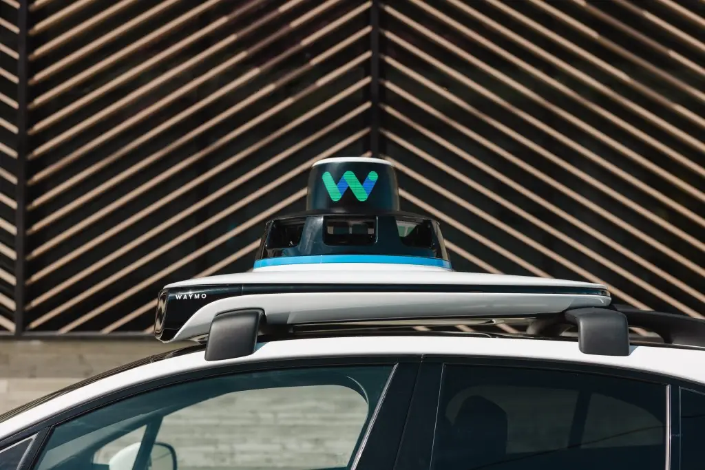 Waymo to Integrate Google Gemini AI Assistant in Robotaxis